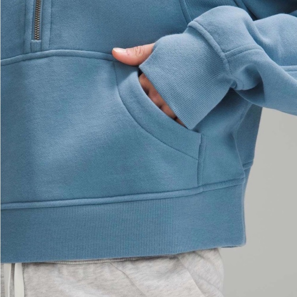 Lululemon Athletica Blue Grey Funnel Neck Hoodie
Color is more grey than blue. - Picture 4 of 11